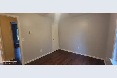  102 Island Terrace, Milford, PA 18337 - Photo 17