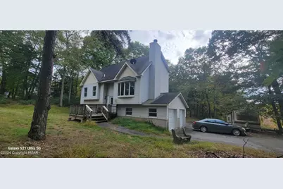  102 Island Terrace, Milford, PA 18337 - Photo 1