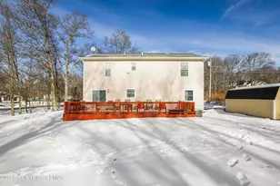 127 Simmons Pl, Bushkill, PA 18324 - Photo 37