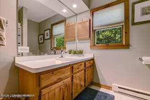 120 Mooncreek Ln, Long Pond, PA 18334 - Photo 27