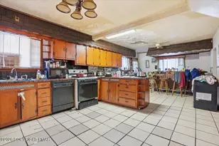 [Address not provided], Wilkes Barre, PA 18702 - Photo 17