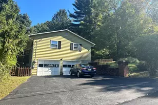 9 Lions St, East Stroudsburg, PA 18301 - Photo 5