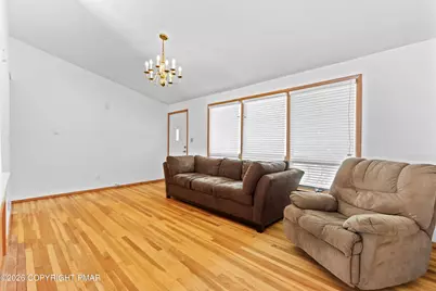  380 Cherry Lane Road, Bartonsville, PA 18321 - Photo 9