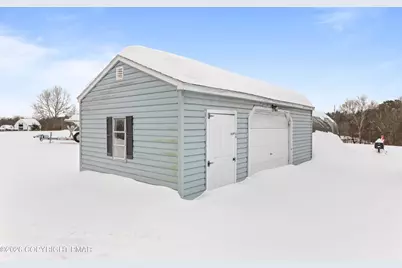  380 Cherry Lane Road, Bartonsville, PA 18321 - Photo 5