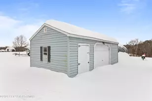 380 Cherry Lane Rd, Bartonsville, PA 18321 - Photo 5