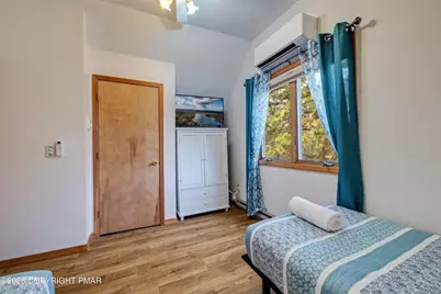  2208 Mohegan Court, Long Pond, PA 18334 - Photo 47