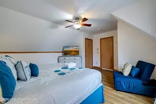 2208 Mohegan Ct, Long Pond, PA 18334 - Photo 39