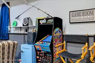 2208 Mohegan Ct, Long Pond, PA 18334 - Photo 55