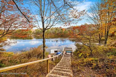  2208 Mohegan Court, Long Pond, PA 18334 - Photo 15