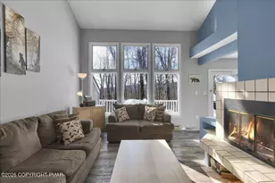 102 Laurelwoods Dr, Lake Harmony, PA 18624 - Photo 3