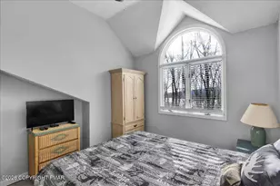 102 Laurelwoods Dr, Lake Harmony, PA 18624 - Photo 31