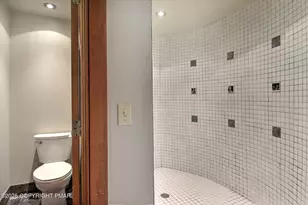 1212 Burger Hollow Rd, Effort, PA 18330 - Photo 117