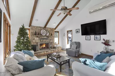  52 Hickory Drive, Lake Harmony, PA 18624 - Photo 11