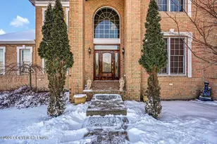 540 Fairway Ln, East Stroudsburg, PA 18302 - Photo 5