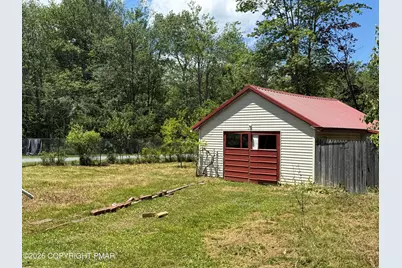  7639 Lake Shore Drive, Pocono Lake, PA 18347 - Photo 5
