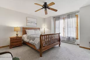 393 Vista Dr, Tannersville, PA 18372 - Photo 17