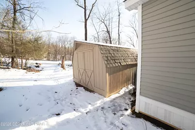  128 Bartion Court, Bartonsville, PA 18321 - Photo 25