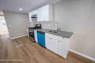 128 Bartion Ct, Bartonsville, PA 18321 - Photo 13