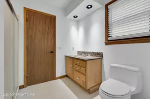 139 Johnny Bee Rd, Dingmans Ferry, PA 18328 - Photo 41