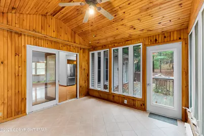  139 Johnny Bee Road, Dingmans Ferry, PA 18328 - Photo 37