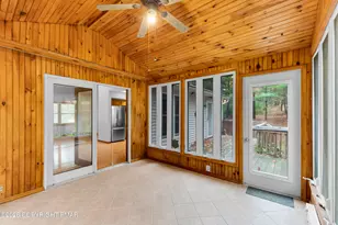 139 Johnny Bee Rd, Dingmans Ferry, PA 18328 - Photo 37