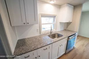 143 Bartion Ct, Bartonsville, PA 18321 - Photo 11