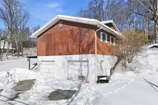 107 Applewood Dr, Swiftwater, PA 18370 - Photo 9