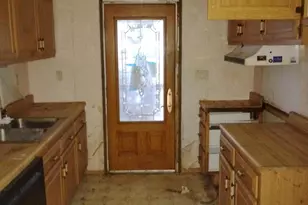 980 Fox Rd, Factoryville, PA 18419 - Photo 3