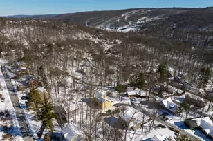 2115 Hemlock Ln, East Stroudsburg, PA 18302 - Photo 39