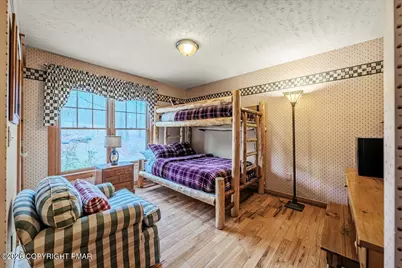  723 Lower Deer Valley Road, Tannersville, PA 18372 - Photo 17