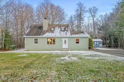  117 St Regis Walk, Tobyhanna, PA 18466 - Photo 1