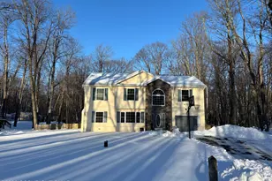 3222 Beech Ridge Dr, Pocono Summit, PA 18346 - Photo 1