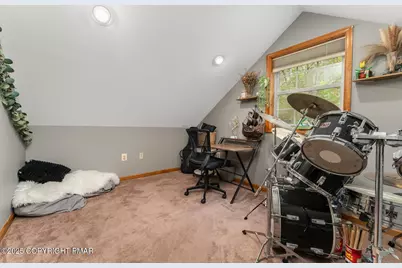  1187 Manzanedo Road, East Stroudsburg, PA 18302 - Photo 17