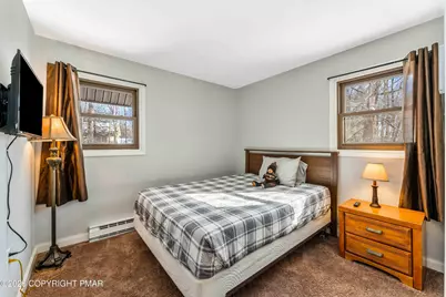  102 King Arthur Road, Pocono Lake, PA 18347 - Photo 25