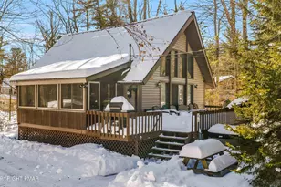 102 King Arthur Rd, Pocono Lake, PA 18347 - Photo 5