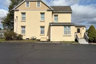 1222 N 5th St, Stroudsburg, PA 18360 - Photo 1