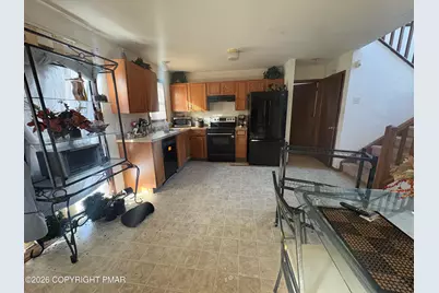  142 Chatham Hill Road, Stroudsburg, PA 18360 - Photo 5