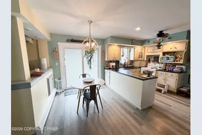  303 E Mountain Top Road, Summit Hill, PA 18250 - Photo 11