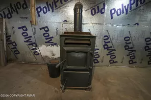 8600 Delong Dr, Slatington, PA 18080 - Photo 53