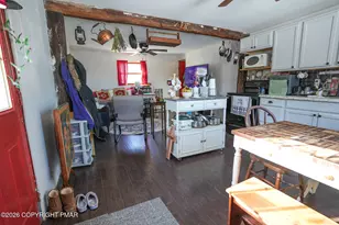 8600 Delong Dr, Slatington, PA 18080 - Photo 45