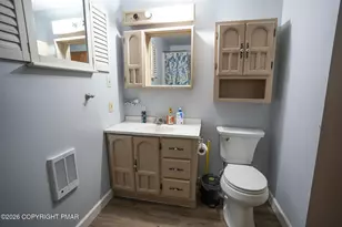 8600 Delong Dr, Slatington, PA 18080 - Photo 35