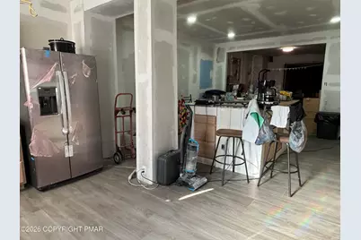  124 E High Street, Coaldale, PA 18218 - Photo 9