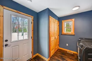 1055 Sugar Hollow Rd, Saylorsburg, PA 18353 - Photo 23