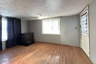 106 Independence Rd, East Stroudsburg, PA 18301 - Photo 27