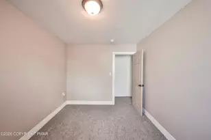 518 Pen Argyl St, Pen Argyl, PA 18072 - Photo 23