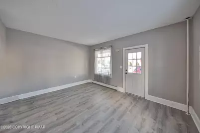  518 Pen Argyl Street, Pen Argyl, PA 18072 - Photo 15