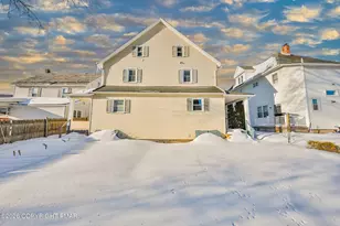 518 Pen Argyl St, Pen Argyl, PA 18072 - Photo 39