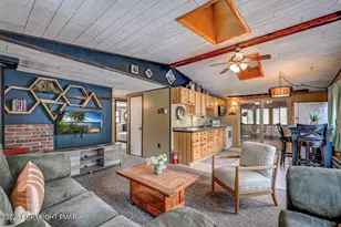 1543 Lake Ln, Pocono Lake, PA 18347 - Photo 7