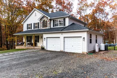  140 Alcott Lane, Effort, PA 18330 - Photo 3