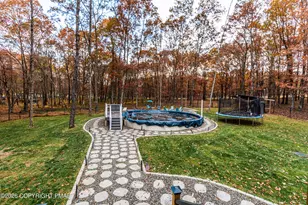 140 Alcott Ln, Effort, PA 18330 - Photo 7